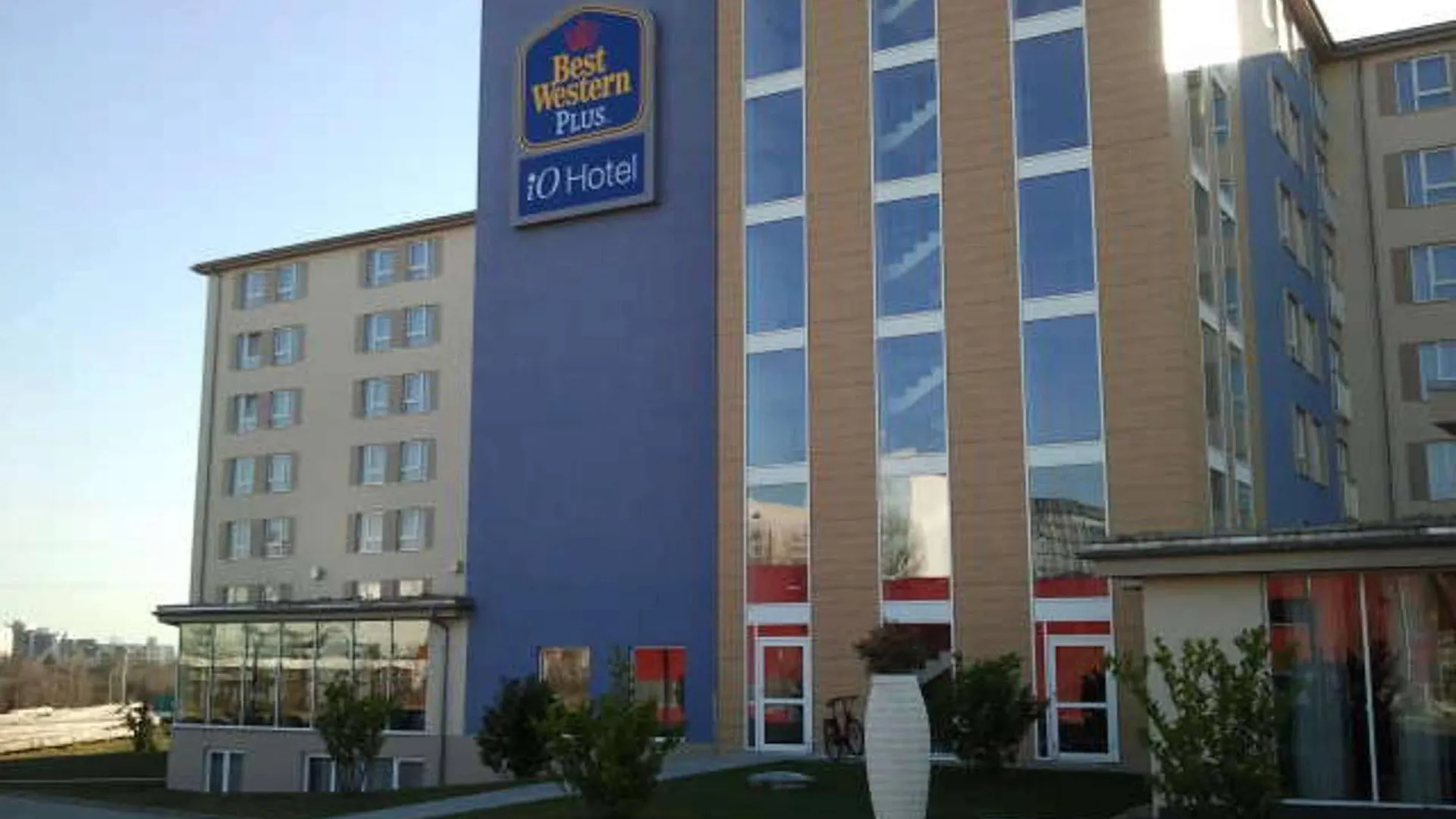 Best Western Plus Io Hotel Eschborn 4*,  Germany
