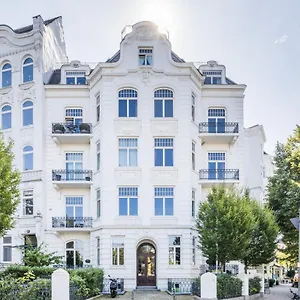 Stylish & Cosy Next To The U-bahn , Hamburg Germany